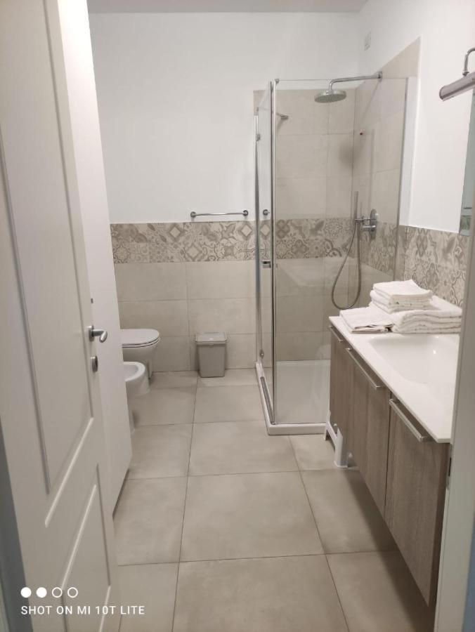 شقة La Casa Negli Ulivi كيافاري المظهر الخارجي الصورة